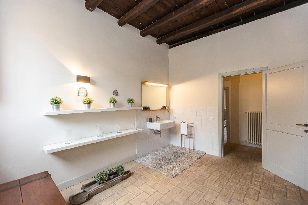 Rome Historical Apartment - Arco Dei Banchi エクステリア 写真