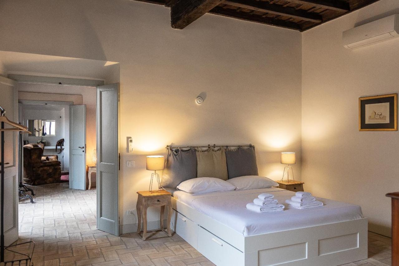 Rome Historical Apartment - Arco Dei Banchi エクステリア 写真