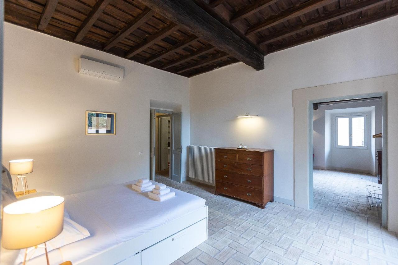 Rome Historical Apartment - Arco Dei Banchi エクステリア 写真